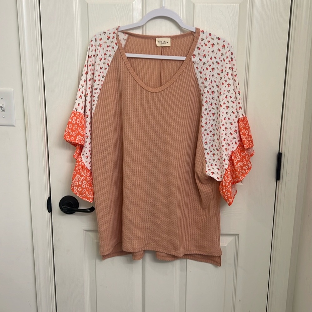 Women’s blouse